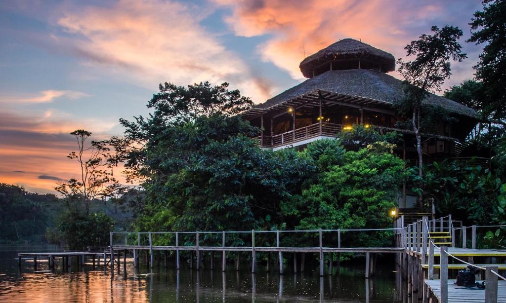 Eco Lodge